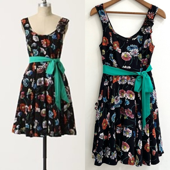 Anthropologie Dresses & Skirts - Anthropologie Moulinette Soeurs 3D Floral Appliqué Dress Tea Length Black Green